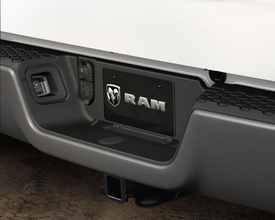 Детали экстерьера Dodge Ram 1500 Tradesman 2011 года  (фото 5 из 22)
